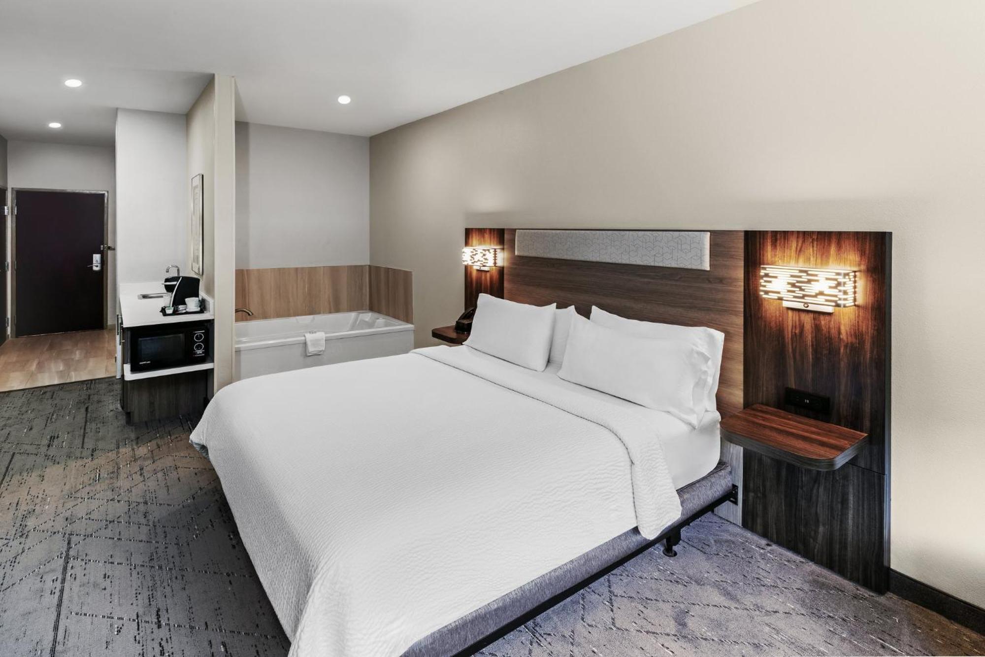 Holiday Inn Express Hotel & Suites Henderson - Traffic Star By Ihg Kültér fotó