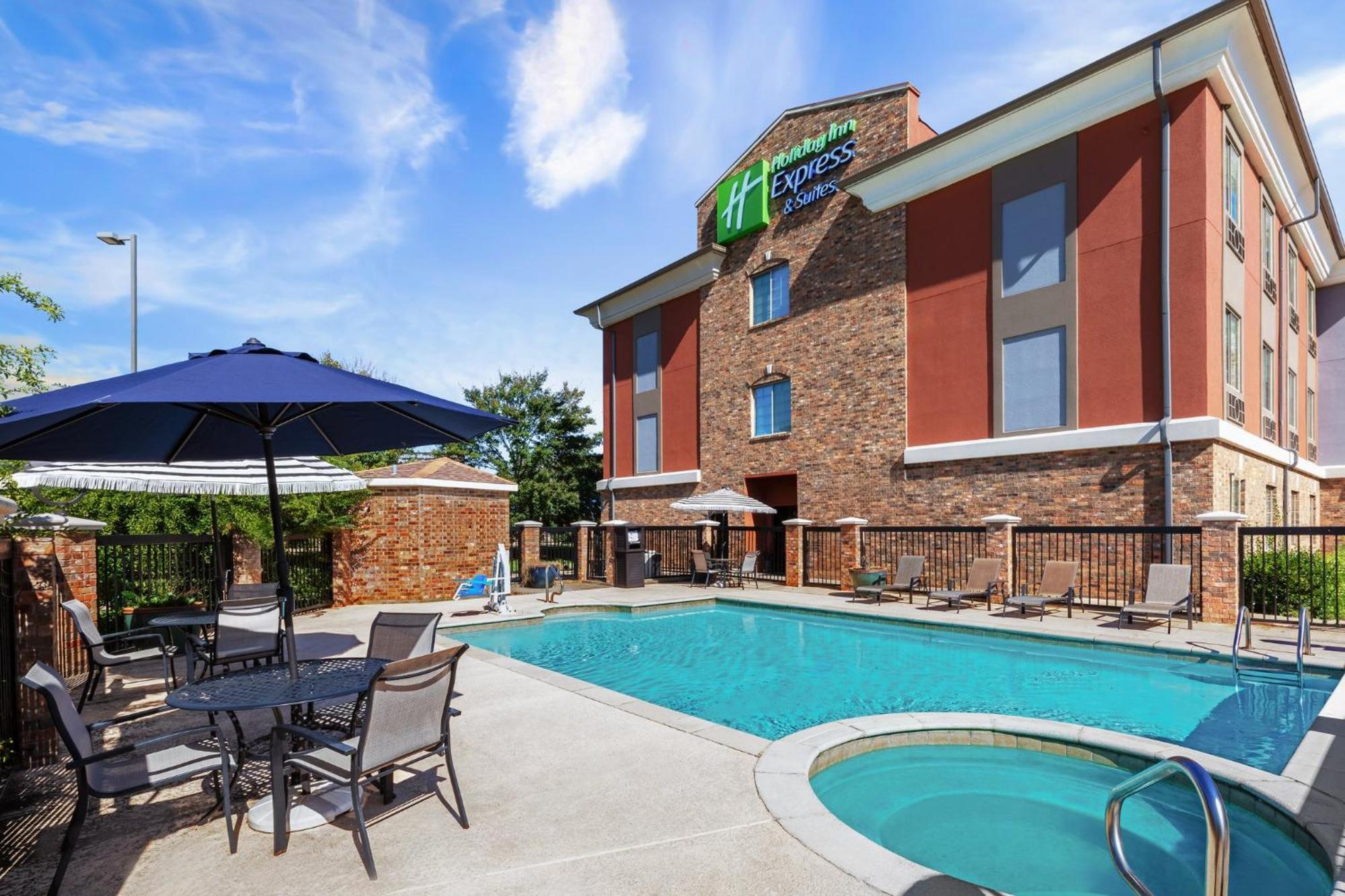 Holiday Inn Express Hotel & Suites Henderson - Traffic Star By Ihg Kültér fotó