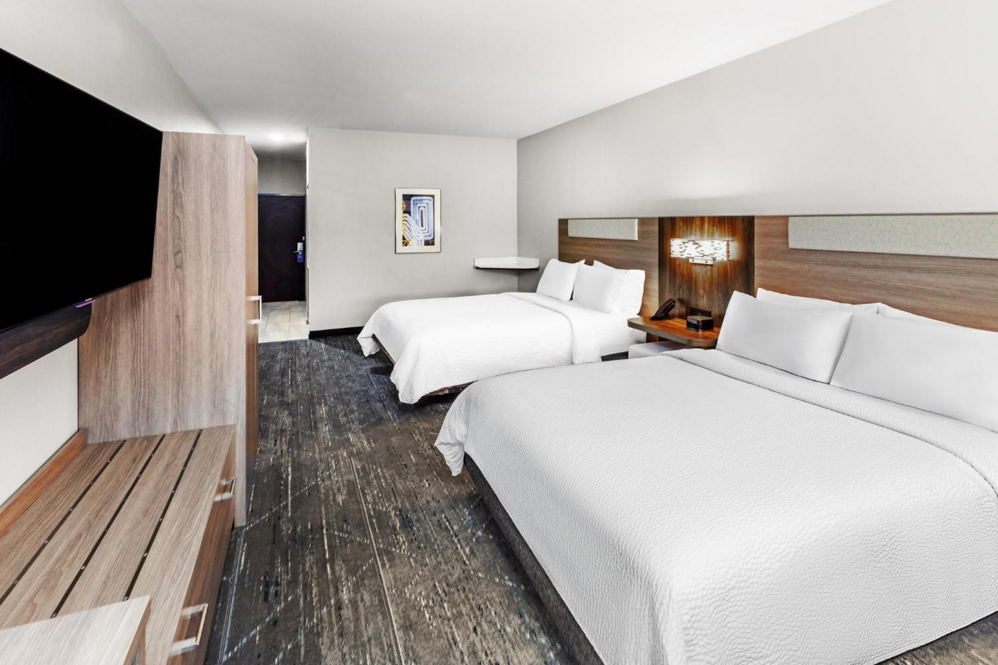 Holiday Inn Express Hotel & Suites Henderson - Traffic Star By Ihg Kültér fotó